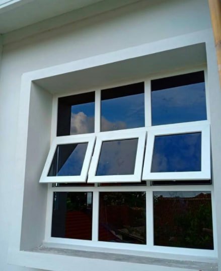 Jendela jungkit UPVC untuk ventilasi udara optimal denganain modern